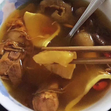 阿拉斯加红参花胶干贝排骨汤