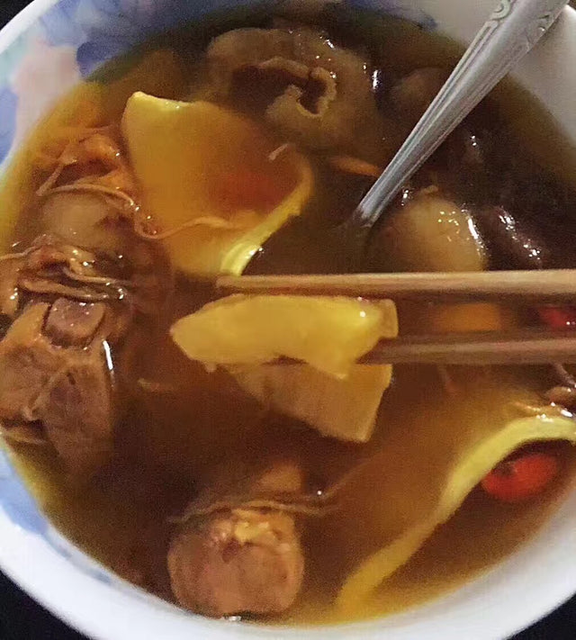 阿拉斯加红参花胶干贝排骨汤