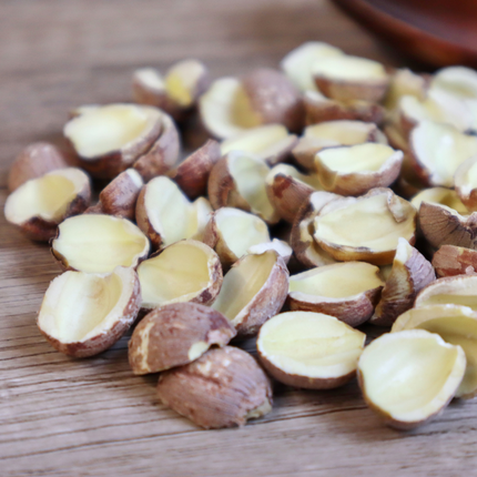 Red seedlesssplit Hunan lotus seeds 8oz excellent for soups and porridges
