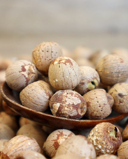 Peeled and Core-Removed Red Hunan Lotus Seeds 8oz - Excellent for Soups and Porridges